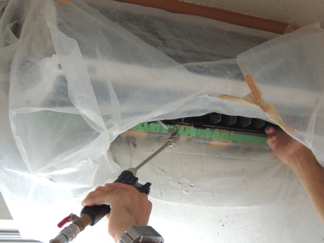 エアコンクリーニング